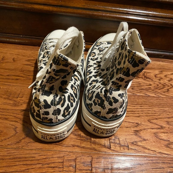 Converse Chuck Taylor All Star Womens Size 6.5 US 570915C Leopard Athletic Shoe - Picture 9 of 13